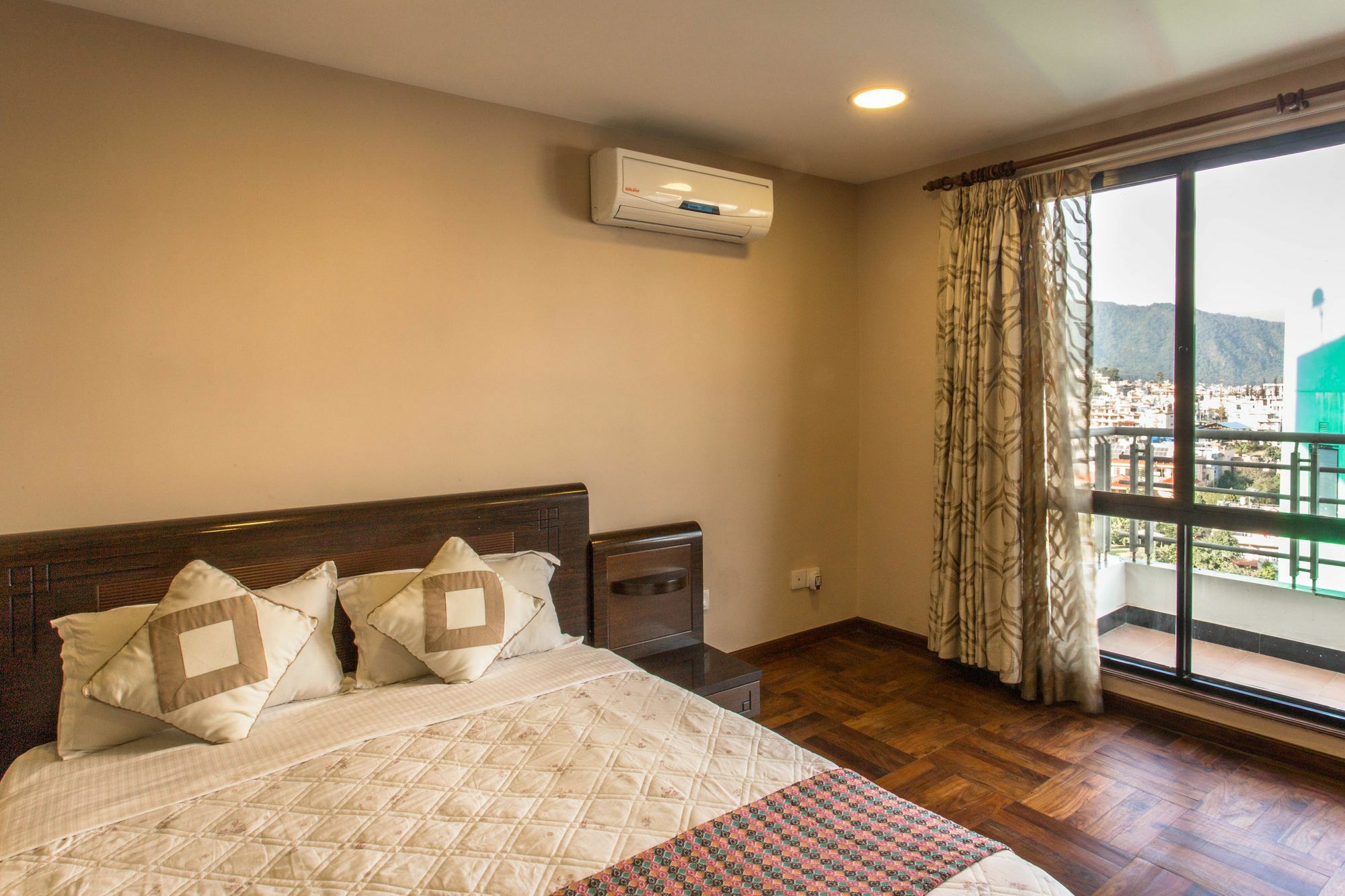 Swayambhu Hotels & Apartments- Sitapaila Kathmandu Ngoại thất bức ảnh